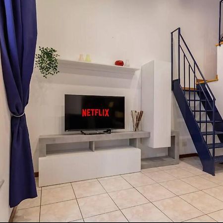 Luxury Loft On The Duomo Wifi & Netflix Apartment มิลาน ภายนอก รูปภาพ