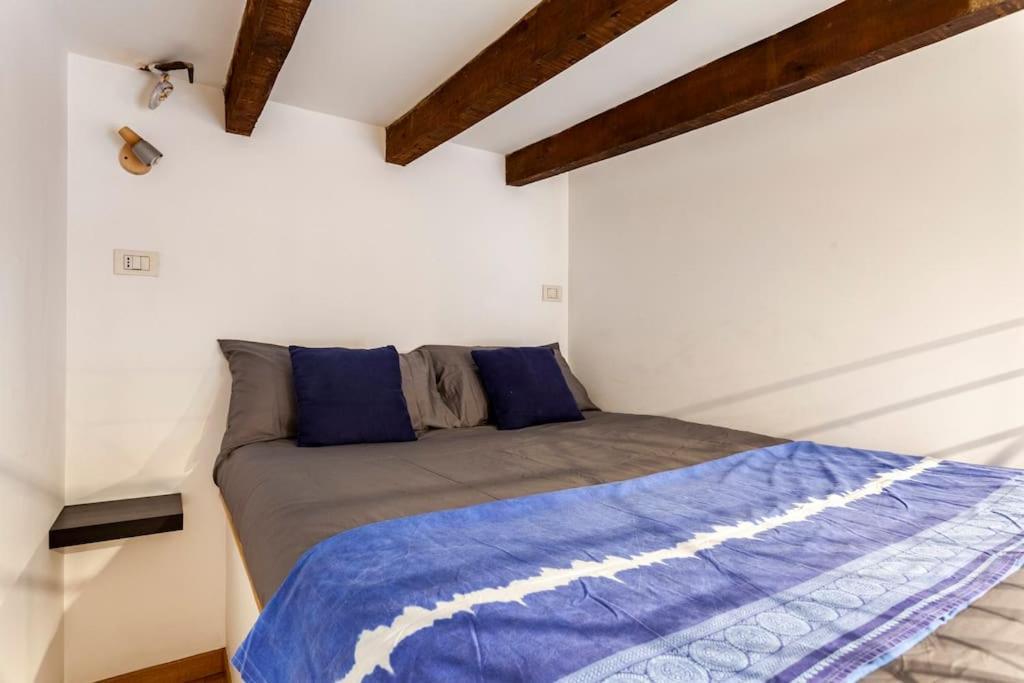 Luxury Loft On The Duomo Wifi & Netflix Apartment มิลาน ภายนอก รูปภาพ