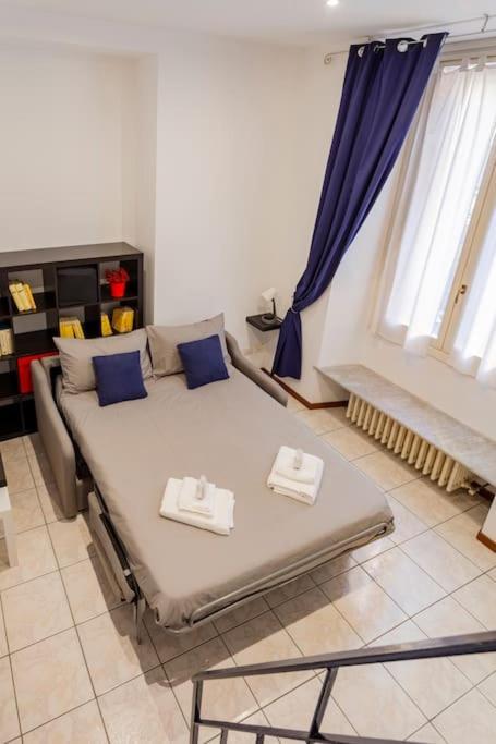 Luxury Loft On The Duomo Wifi & Netflix Apartment มิลาน ภายนอก รูปภาพ